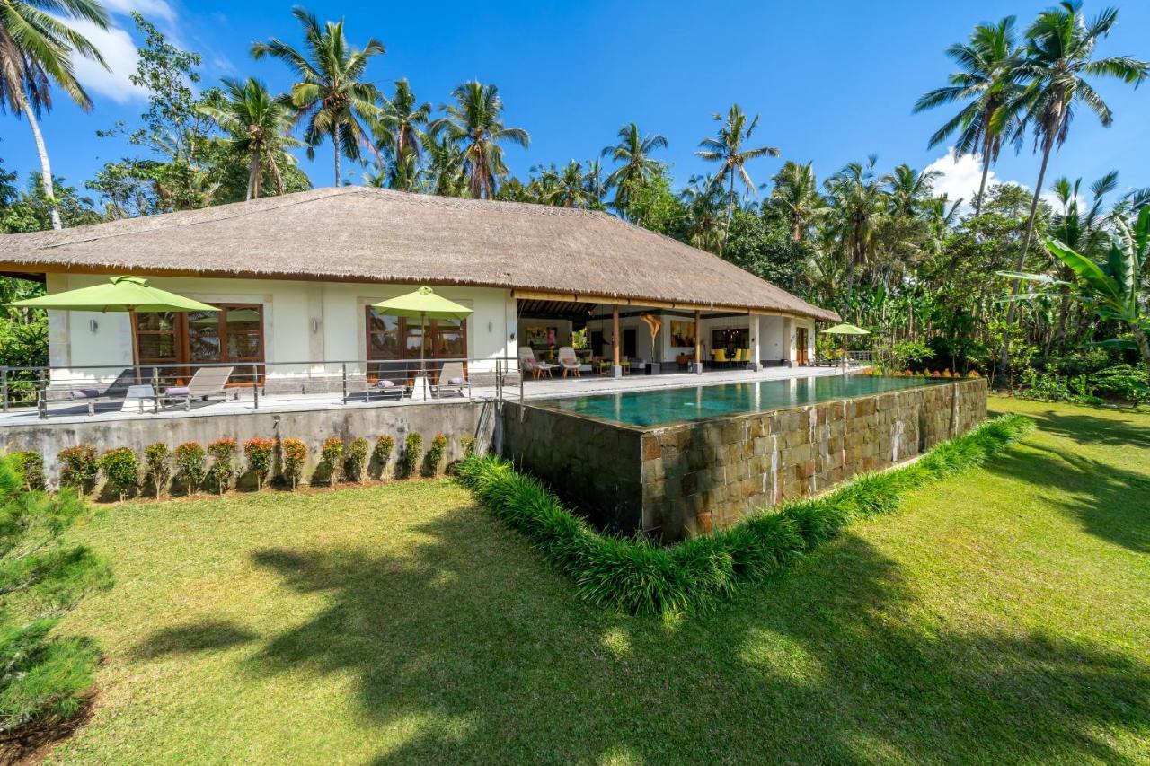 Villa Themma Jungle - Sumptuous 3Br Luxury Villa With Majestic Jungle View North Of Ubud Exterior foto
